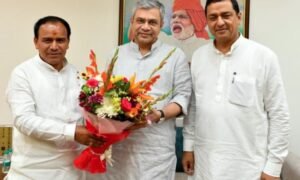 Dr.-Dhan-Singh.jpg