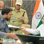 समाधान दिवस में 102 शिकायतें दर्ज, अधिकारियों को समयबद्ध निस्तारण के निर्देश