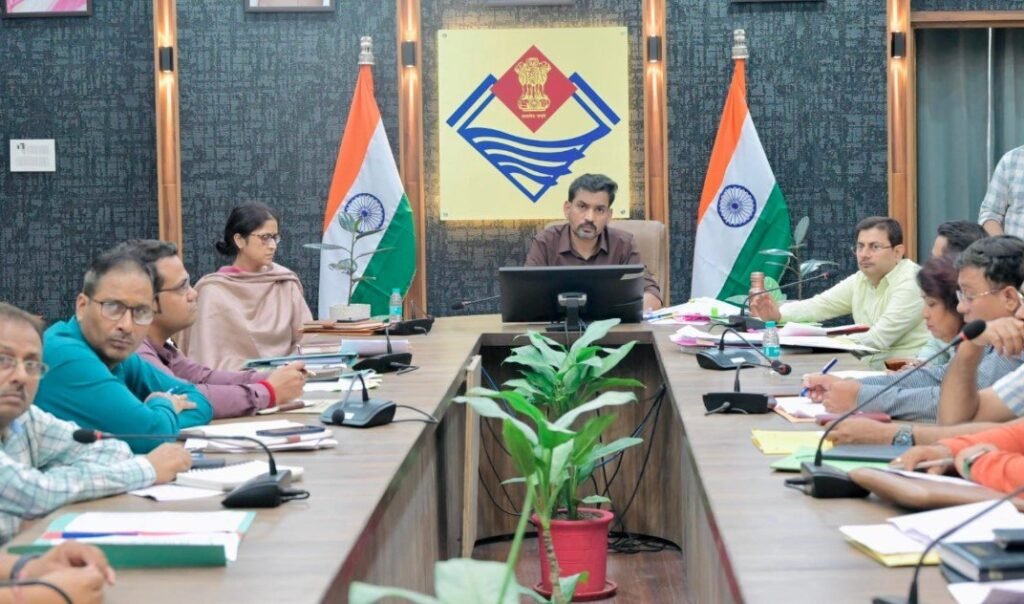 nirmaan-karyon-men-kisee-bhee-str-pr-guanvtta-se-smjhauta.jpg