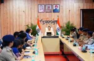 mukhymantree-dhamee-kee-do-took-sandesh-sadken-gddhamukt-hon-vikas-karyon.jpg