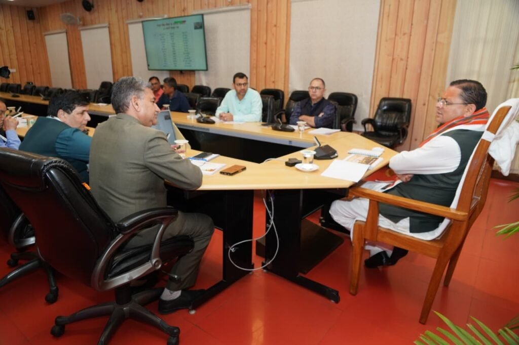 sansk-t-gramon-men-salbhr-niymit-roop-se-aayojit-hon-sansk-t.jpg