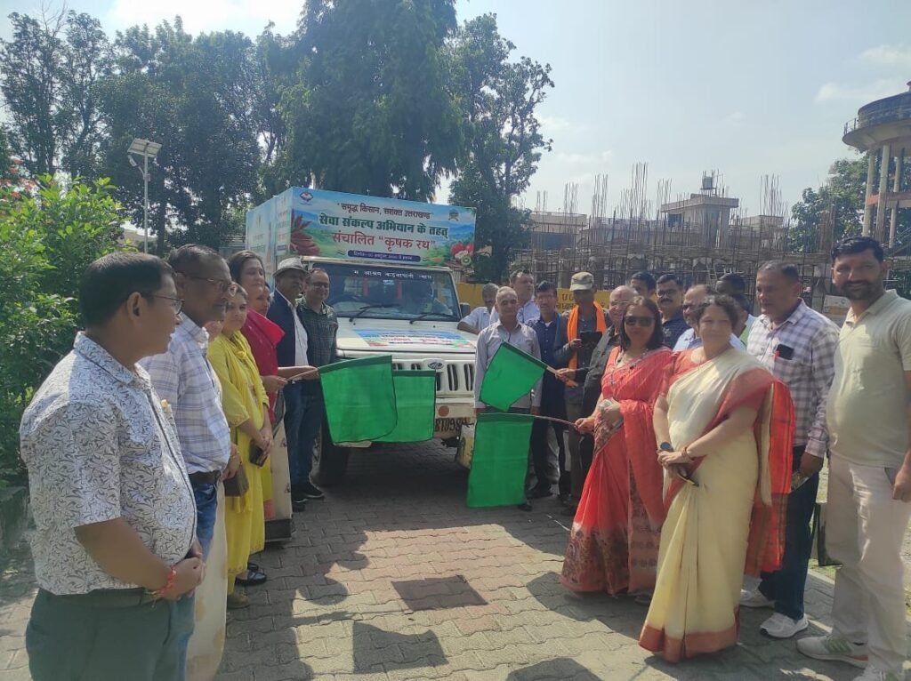 sm-ddh-kisan-sshkt-uttrakhand-abhiyan-ke-tht-hldvanee-phu-cha-k-shhk.jpg